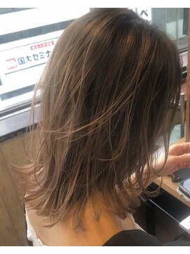 サンタウン(SUN TOWN) NISHI ハイライトカラー♪