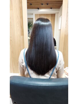 キレイコムデュース(Deuce) 炭酸泉ヘッドスパで素髪ロング