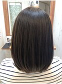 ツヤ髪ミディアムボブ