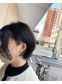 ショートボブ、インナーカラー