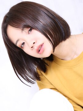 クラッチムク 博多口(CLUTCH muk.) 大人可愛い小顔美髪ツヤ髪センター分けボブ髪質改善A5