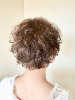 アンブル ヘアデザインアンドヒーリング 古正寺店(Amble hair design&hialing)の写真/計算されたドライカットでお手入れ簡単Styleに☆