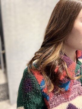 レヴィ 神楽坂(Levi) ミルクティーインナーカラー