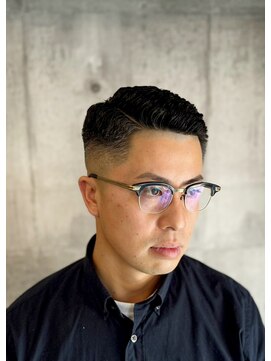 バーバーショップ ネオ セカンド(BARBERSHOP NEO2nd) サイドパート メンズショート スキンフェード 宇都宮 メンズ