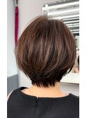 脱白髪染め 白髪ぼかし  大人マッシュショート メルティカラー