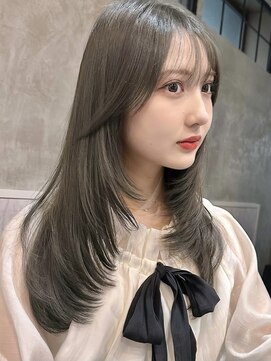 ユニコ(unico) 韓国風/レイヤー/小顔/前髪カット/髪質改善/グレージュ/透明感