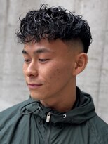 グラッシー(GLASSY)&nbsp;スペインカール/スパイキーショート/フェザーパーマ