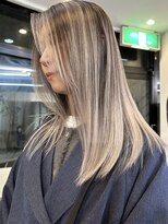 ヌエン 渋谷(NU/EN)&nbsp;冬カラー！エアタッチバレイヤージュとマロンベージュのデザイン