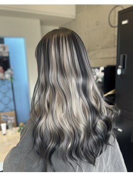 大人気！バレイヤージュ/ハイライト／ローライト