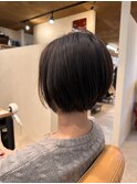 ショートボブ