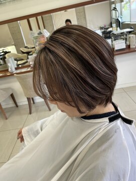 エーデル(EDEL) 白髪ぼかし＋骨格補正カット【白髪ぼかしハイライト】