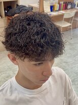 マキシム ナカイ(MAXIM NAKAI)&nbsp;ツイストスパイラルパーマメンズカジュアルメンズパーマ刈り上げ