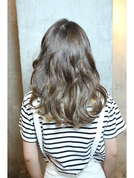 サロンドミルク 原宿(salon de MiLK) BLACKPINK☆ジェニ(JENNIE)風カラー☆