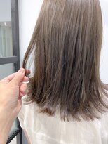 ジーナ 勝どき(Zina)&nbsp;【Zina】エアリーミディ/黒髪/ホワイトアッシュ/ショートパーマ