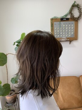 エルフゥ(Elle fou) 外ハネレイヤー