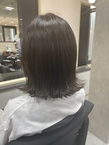 ユーリ(juli)&nbsp;外はねボブ×こっくりカラー