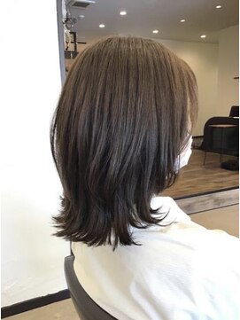 アナザーワールド(ANOTHER WORLD) くびれボブ/レイヤーボブ/外ハネボブ【渡辺まみ】