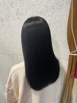 Liberte銀座 大人可愛いダークブルー