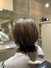 クーレ ビオトープ(+ CURE biotope) 白髪ぼかし×くびれヘア