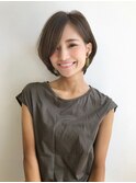 耳かけ大人ショート×ひし形シルエット×くすみベージュ[横浜駅]