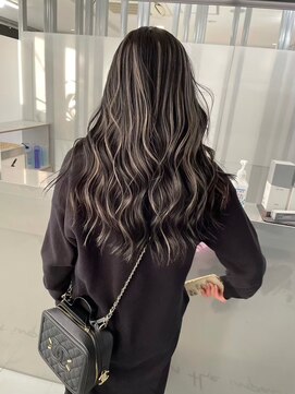 キング(K!ng) 縮毛矯正髪質改善ハイライトレイヤーカット枚方美容室エクステ