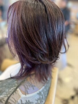ヘアショップエヌアンドエー 久喜 栗橋店(hairshop N&A) 動くたびにチラ見えするパープルカラーで、個性をプラス◎