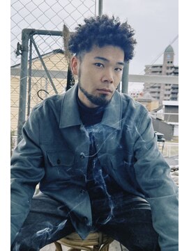 ユイマァルスロウ(YUIMARL SLOW) メンズスタイルスパイキーアフロメンズパーマフェードカット