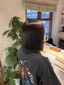 グロスシーループユナイテッド(GROSS C-LOOP UNITED) ボブストレート切りっぱなしボブ縮毛矯正ブラウンカラー