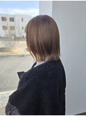 ハイトーン切りっぱなしボブ