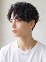 ビビ バイ マグ 岡谷店(bivi by Mag)&nbsp;韓国風ニュアンスサーフセンターパートゆるめパーマ