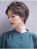 動きのあるショートパーマスタイル