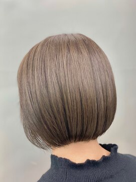 マックス フォー ヘアー(MAX FOR HAIR) 【デザインカラー】綺麗なボブに合うハイトーンカラー◎