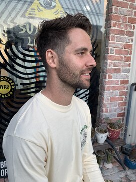 アントルポ(entrepot) fade cut