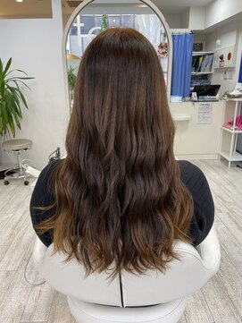 アルターシェリー(aL-ter che'rie) 巻き髪ロング[前髪/マチルダボブ/ピンクベージュ]