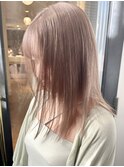 柔らかい質感のミルクティーベージュ