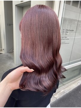 オグジュアリー 表参道(aux.) 《Akari》ラベンダーピンクにほんのりブラウン