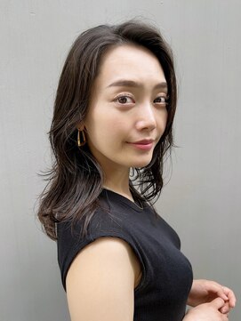 ビュートリアム 広尾(BEAUTRIUM) ミディアムレイヤー　セミロング　レイヤーカット　広尾