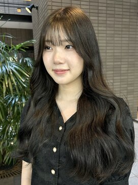 ガーランド(Girland) 【girland】透明感たっぷりに　韓国風/レイヤーカット