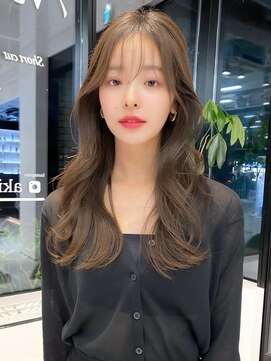 ネイロ 日本橋(NeiRo) ミディアムレイヤー