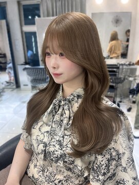 ユーフォリア 池袋東口駅前店(Euphoria) 【Euphoria MITSUKI】透けるオリーブベージュ×韓国くびれヘア