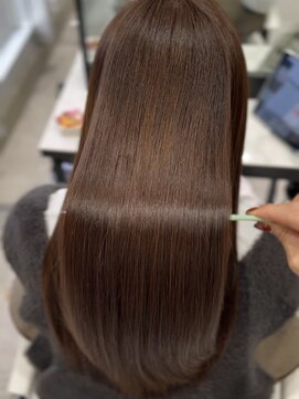 ルクス(Luxs) 本厚木／髪質改善ストレート