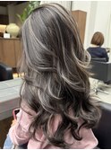 栄ハイライトレイヤー小顔ロング