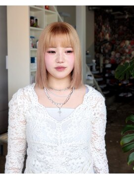 ブロンドベージュ