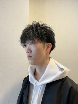 ヘアーワークス ボナ ウニクス店(HAIR WORKS bona) 縦落ちスパイラル×刈り上げマッシュ