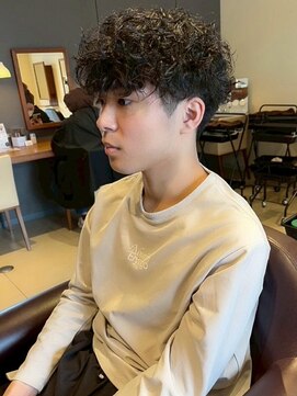 トップヘアー アヴェニュー 刈谷(TOPHAIR Avenue) ツイストスパイラルがカッコいい