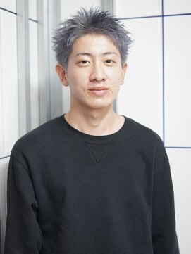 ボブ 小松(BOB) 10代20代スパイキーショートブリーチカラー