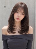 アッシュブラウンミディアムレイヤーシースルーバング