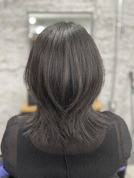 ミコ(MICO hair) ウルフ×グレージュ