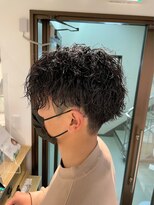 コワファーストナガサキシャンプーボーイ(COIFF1RST NAGASAKI SHAMPOO BOY)&nbsp;波巻きパーマ