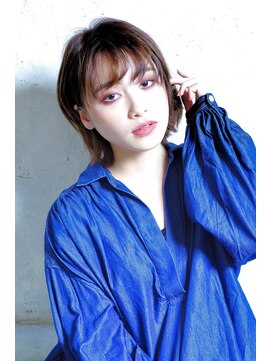 クシュ 所沢西口プロぺ通り(kusyu... ) ペールベージュセクションカラーグラデーションカラー外ハネボブ